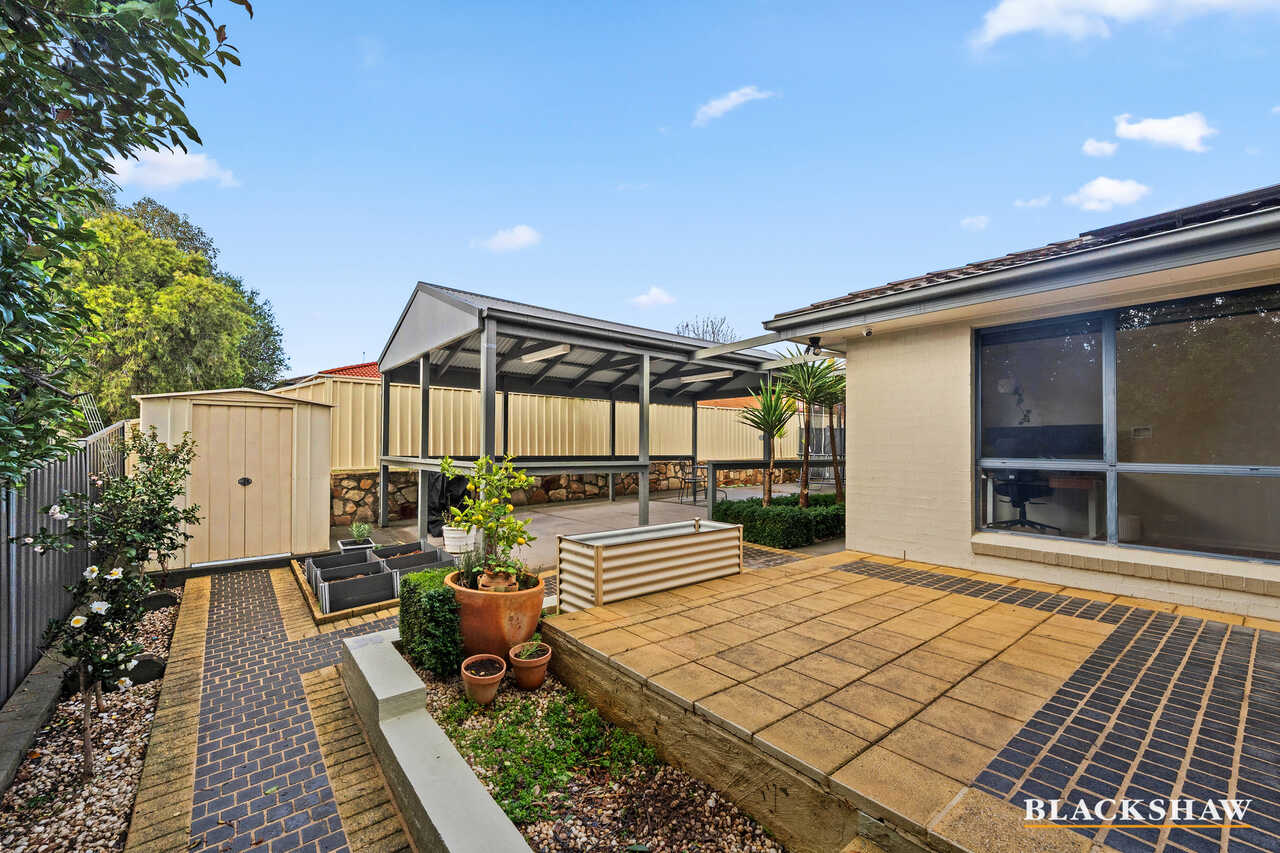 14 Telopea Place Queanbeyan West