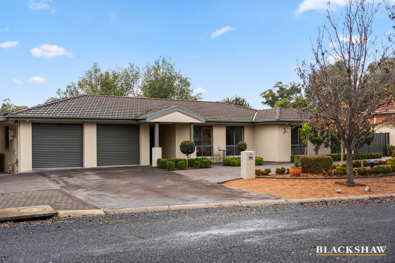 14 Telopea Place Queanbeyan West