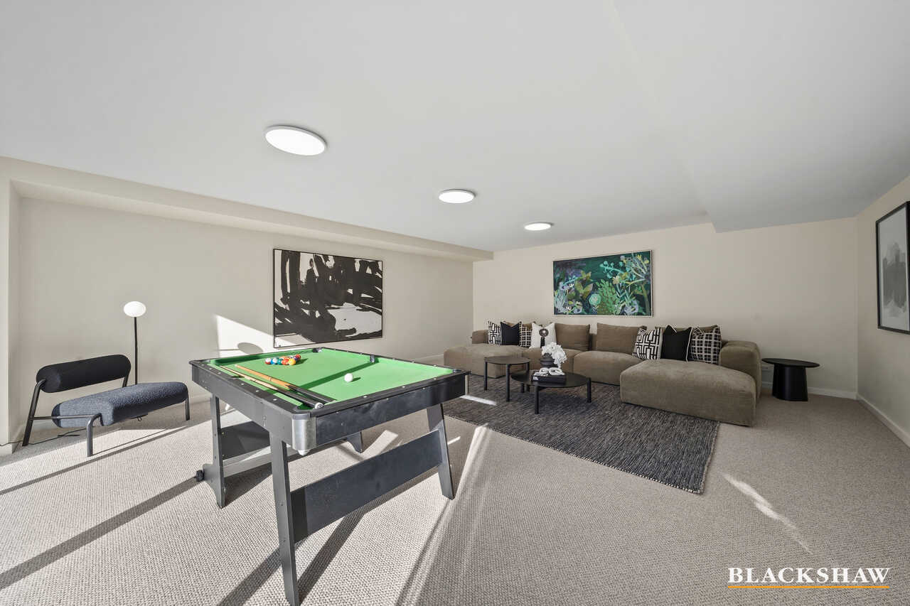 8/15 Dalman Crescent O'Malley