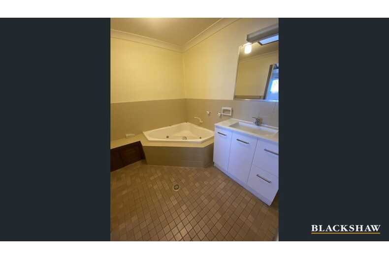 11/2C Graydon Avenue Denhams Beach