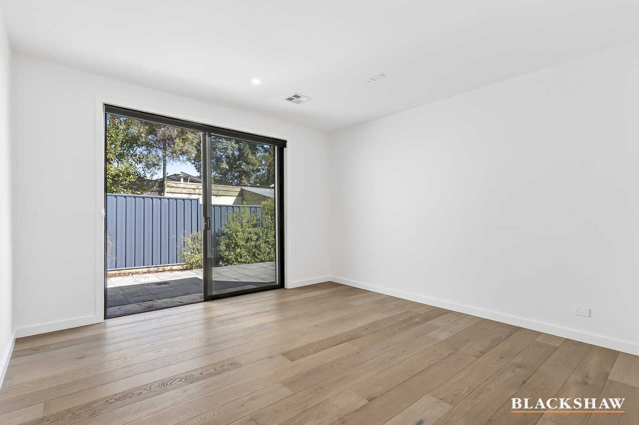 10 Perry Drive Chapman
