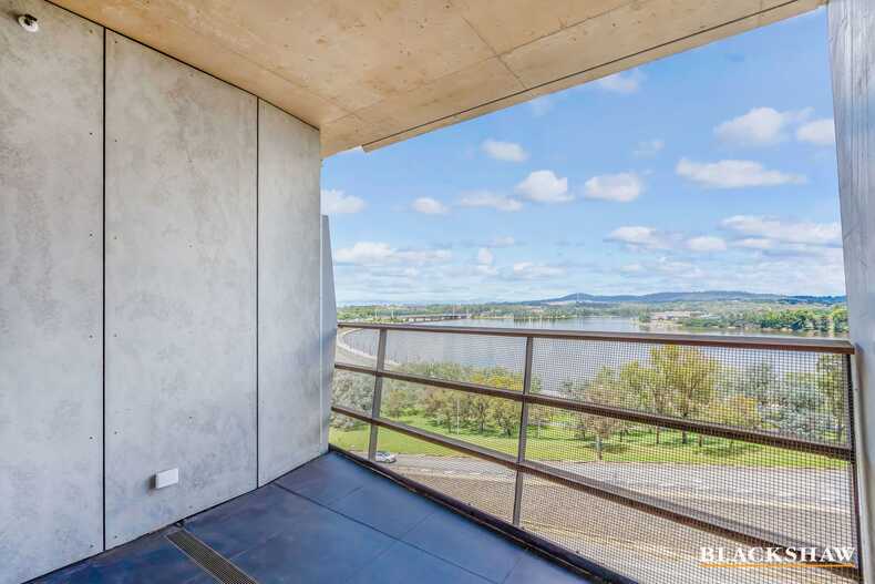 712/25 Edinburgh Avenue City