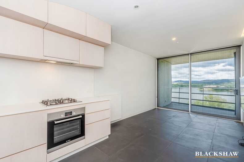 712/25 Edinburgh Avenue City