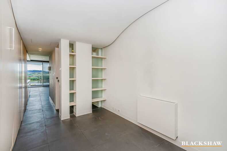 712/25 Edinburgh Avenue City