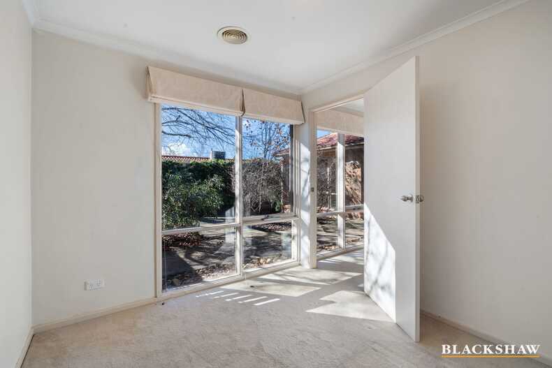 10 Fielder Place Florey