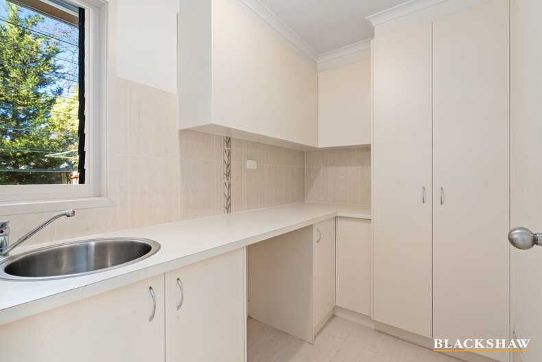 10 Fielder Place Florey