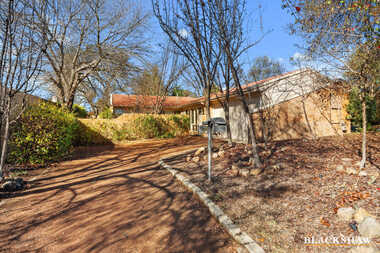 10 Fielder Place Florey