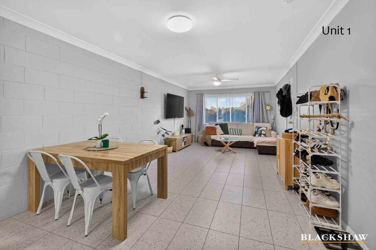 1 and 2/8 Anderson Street Moruya