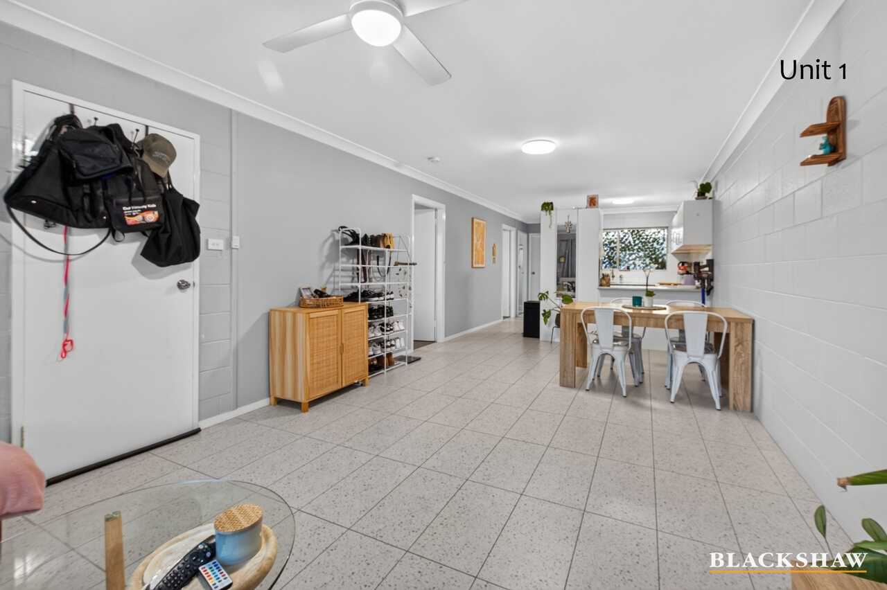 1 and 2/8 Anderson Street Moruya