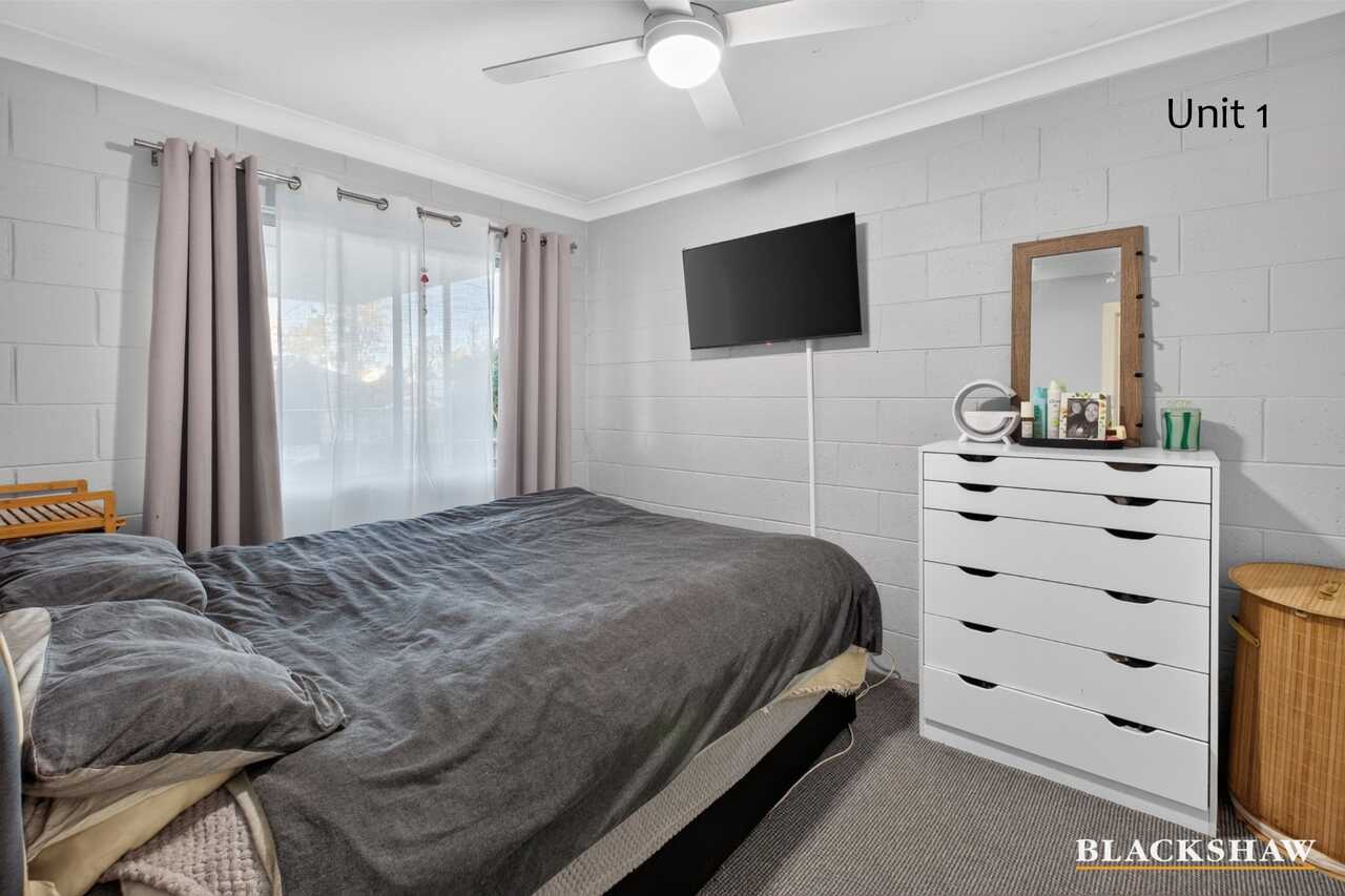 1 and 2/8 Anderson Street Moruya