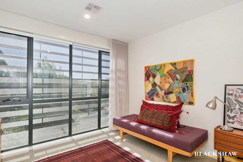 6 Bowman Street Macquarie