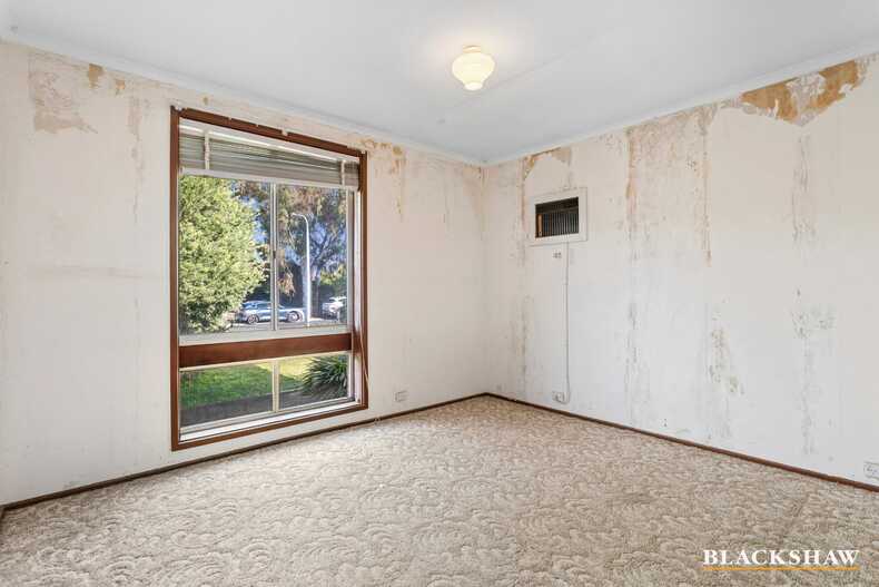 2 Dolling Crescent Flynn