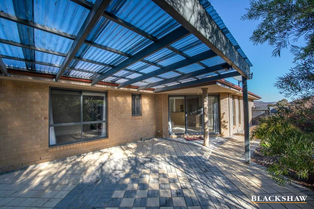 41 Unwin Avenue Jerrabomberra