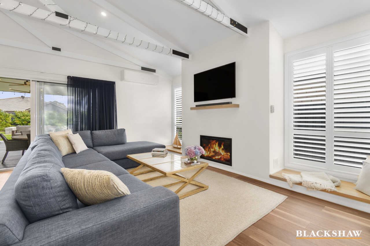 13 Bagarin Avenue Tomakin