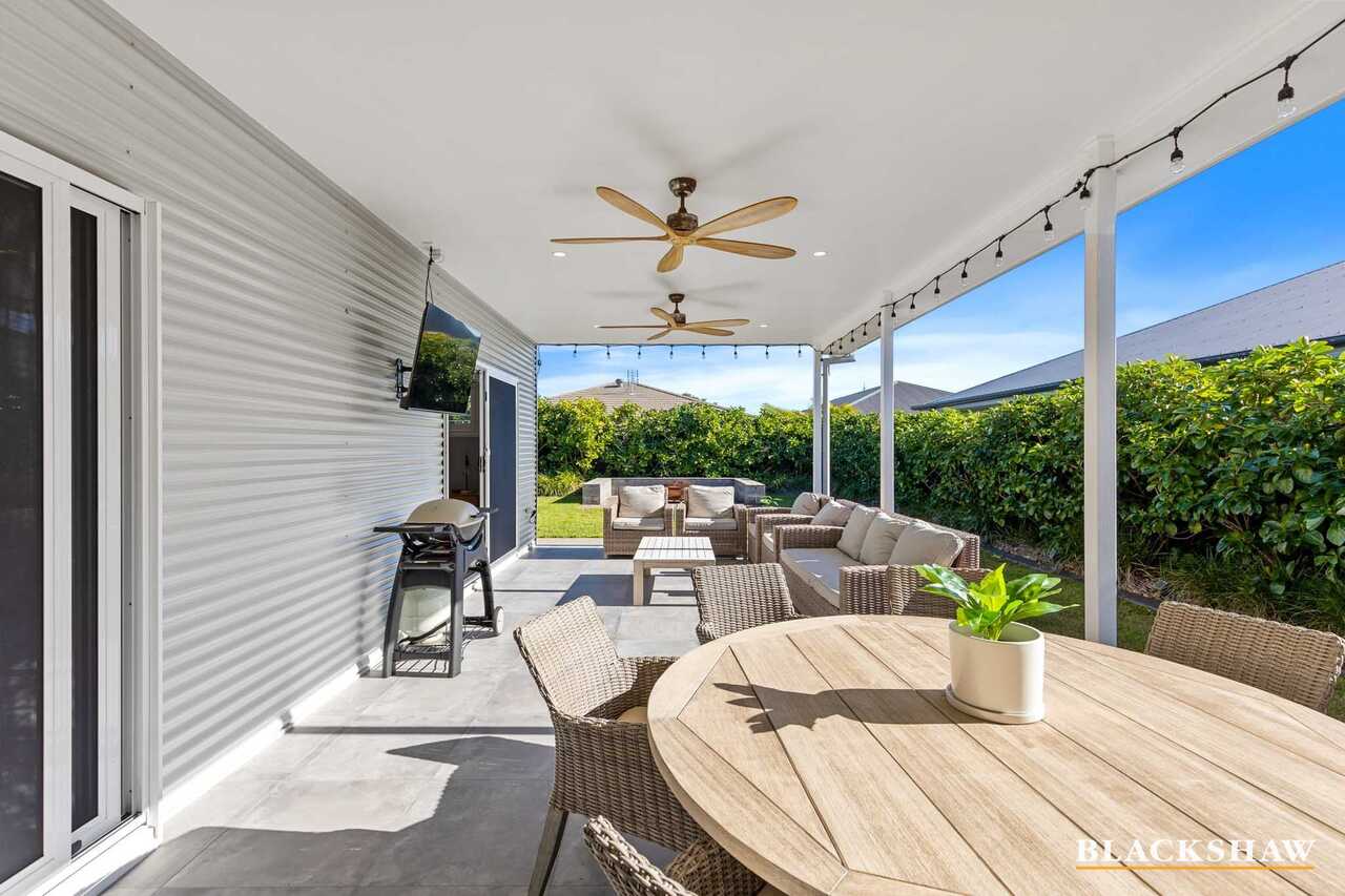 13 Bagarin Avenue Tomakin