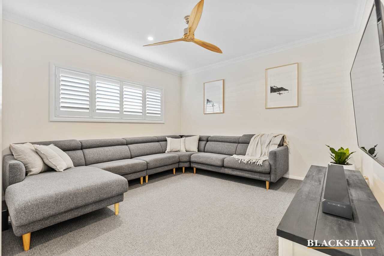 13 Bagarin Avenue Tomakin