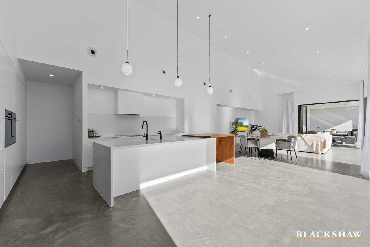 8 Cavan Rise Googong
