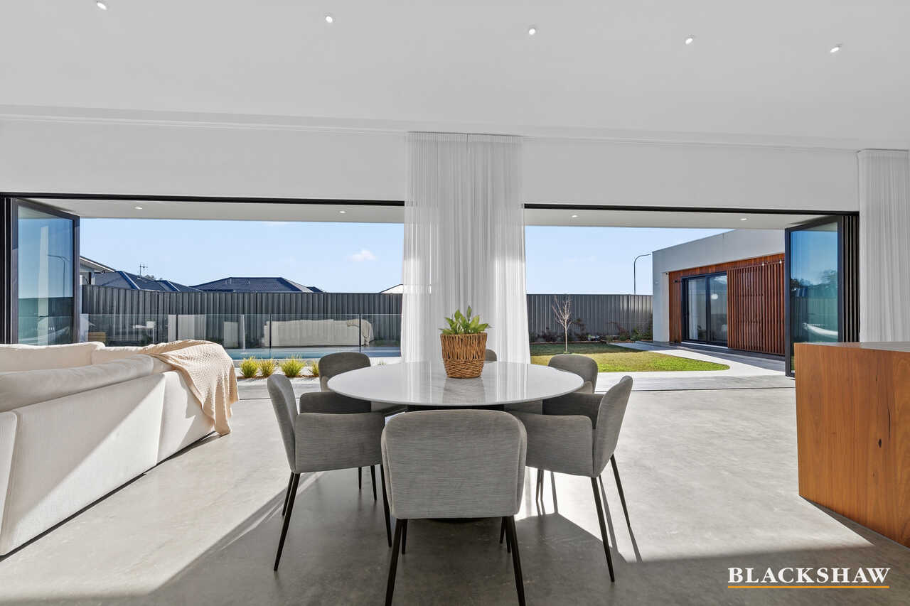 8 Cavan Rise Googong
