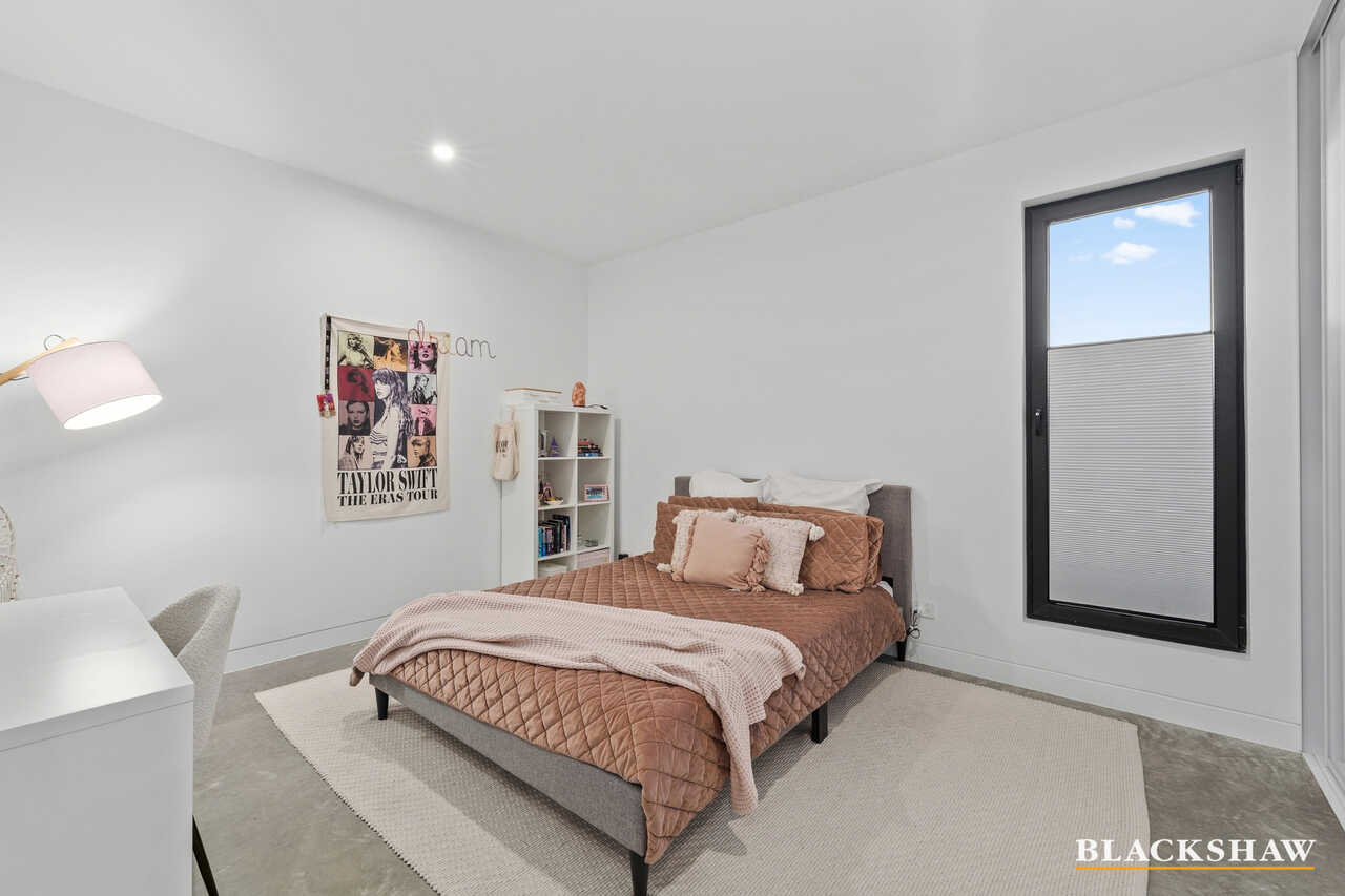 8 Cavan Rise Googong