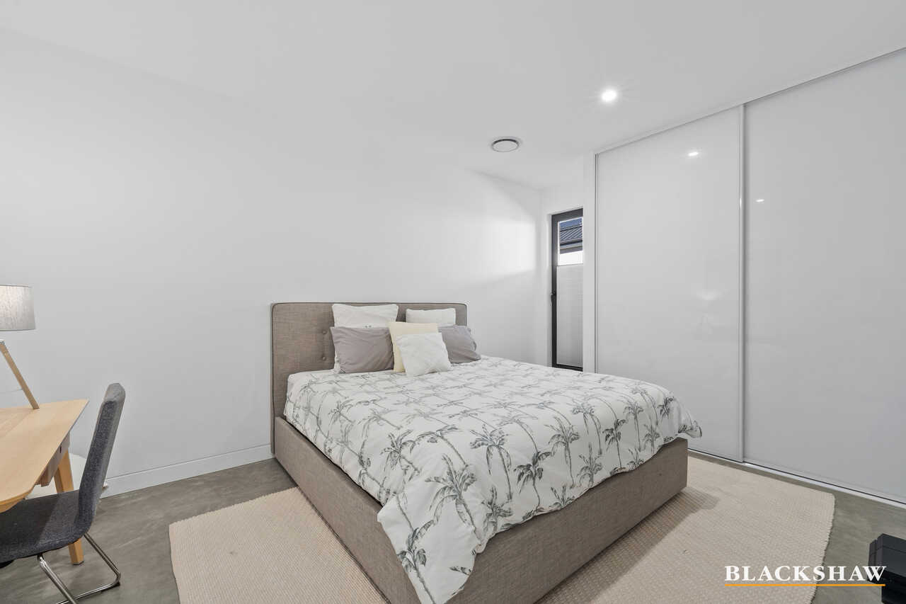 8 Cavan Rise Googong