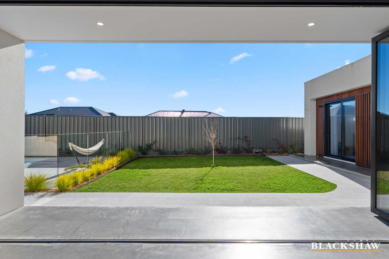 8 Cavan Rise Googong