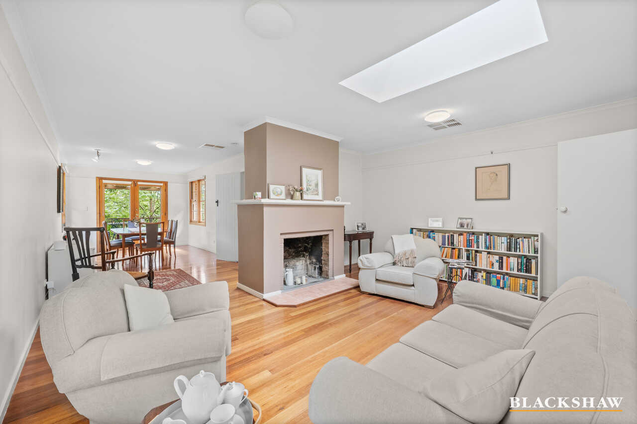 38 Carrington Street Deakin
