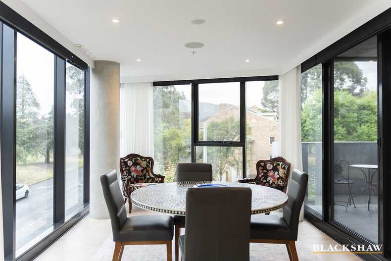 233/81 Cooyong Street Reid
