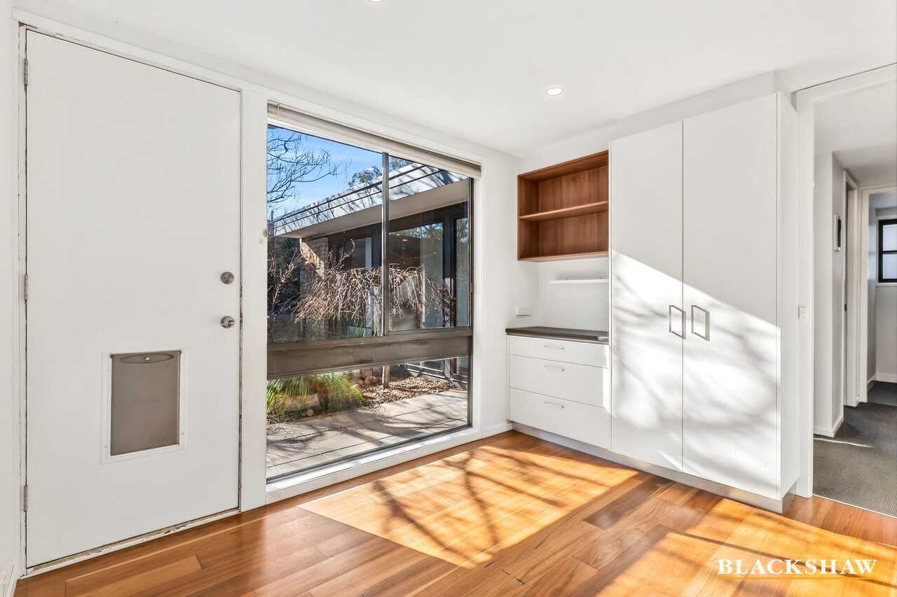 73 Chirnside Circuit Kambah