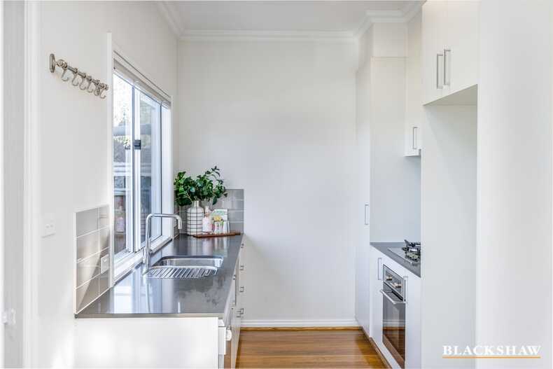 8/29-31 Morton Street Queanbeyan