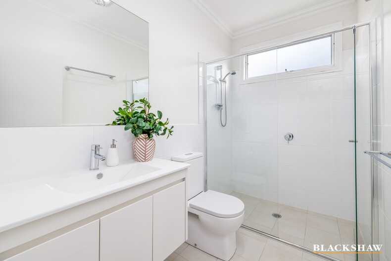 8/29-31 Morton Street Queanbeyan