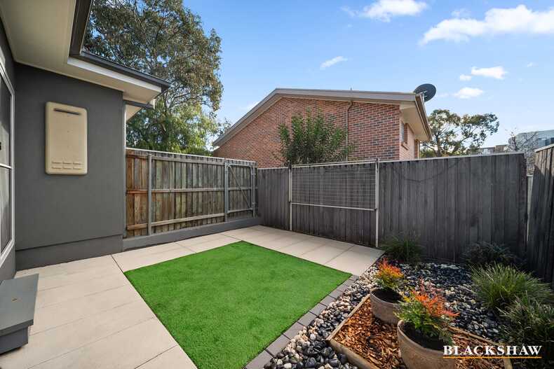 8/29-31 Morton Street Queanbeyan