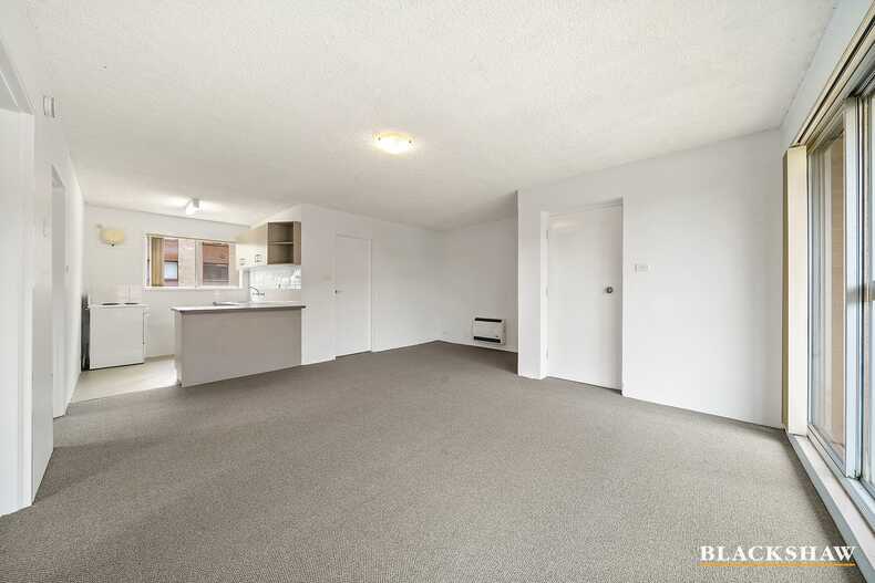 1/102 Henderson Road Queanbeyan 1/102 Henderson Road Queanbeyan