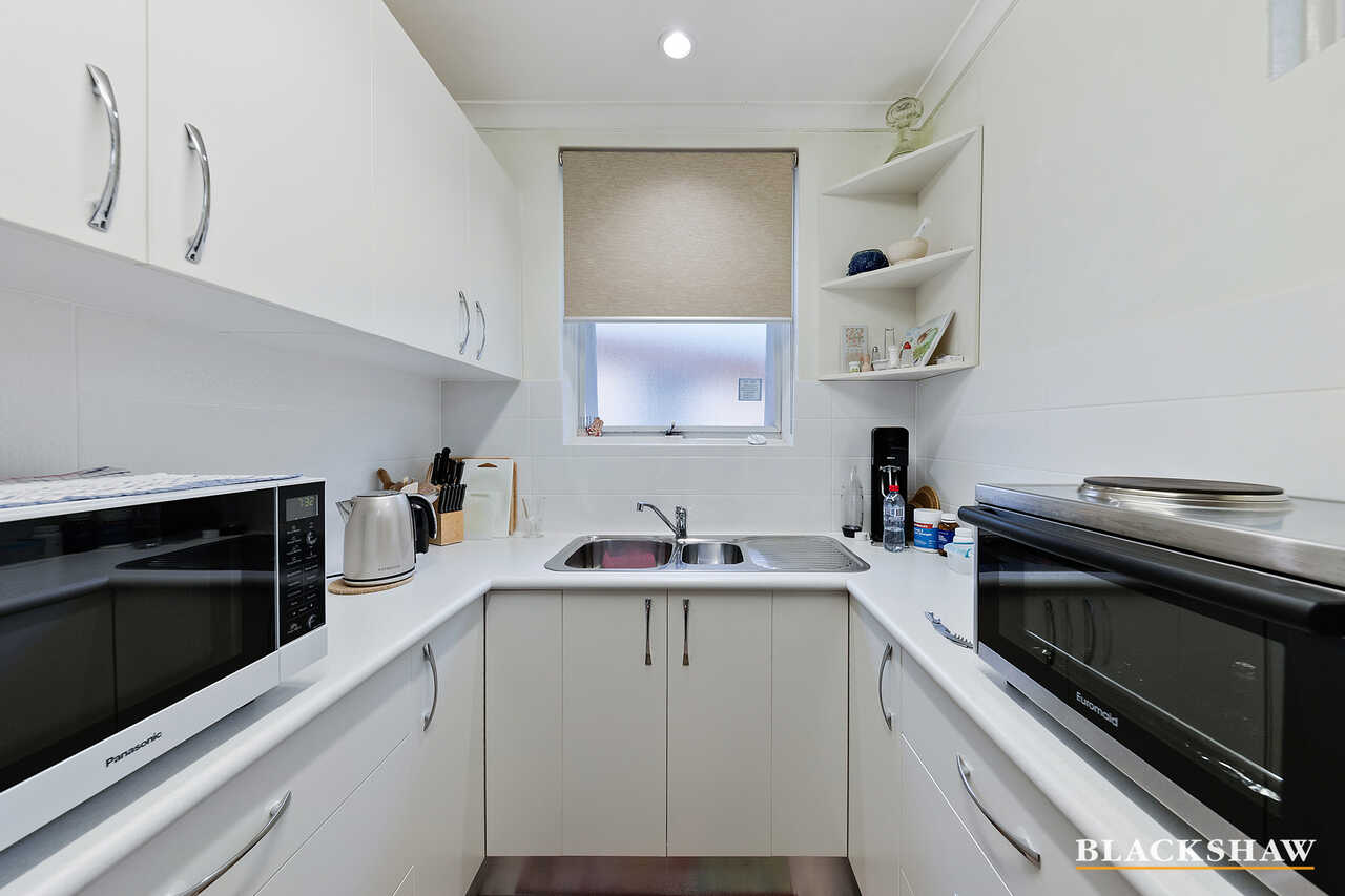 120 Schlich Street Yarralumla