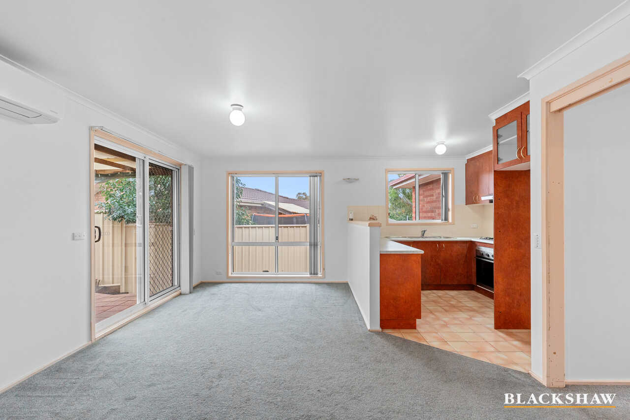 9 Whitford Place Conder