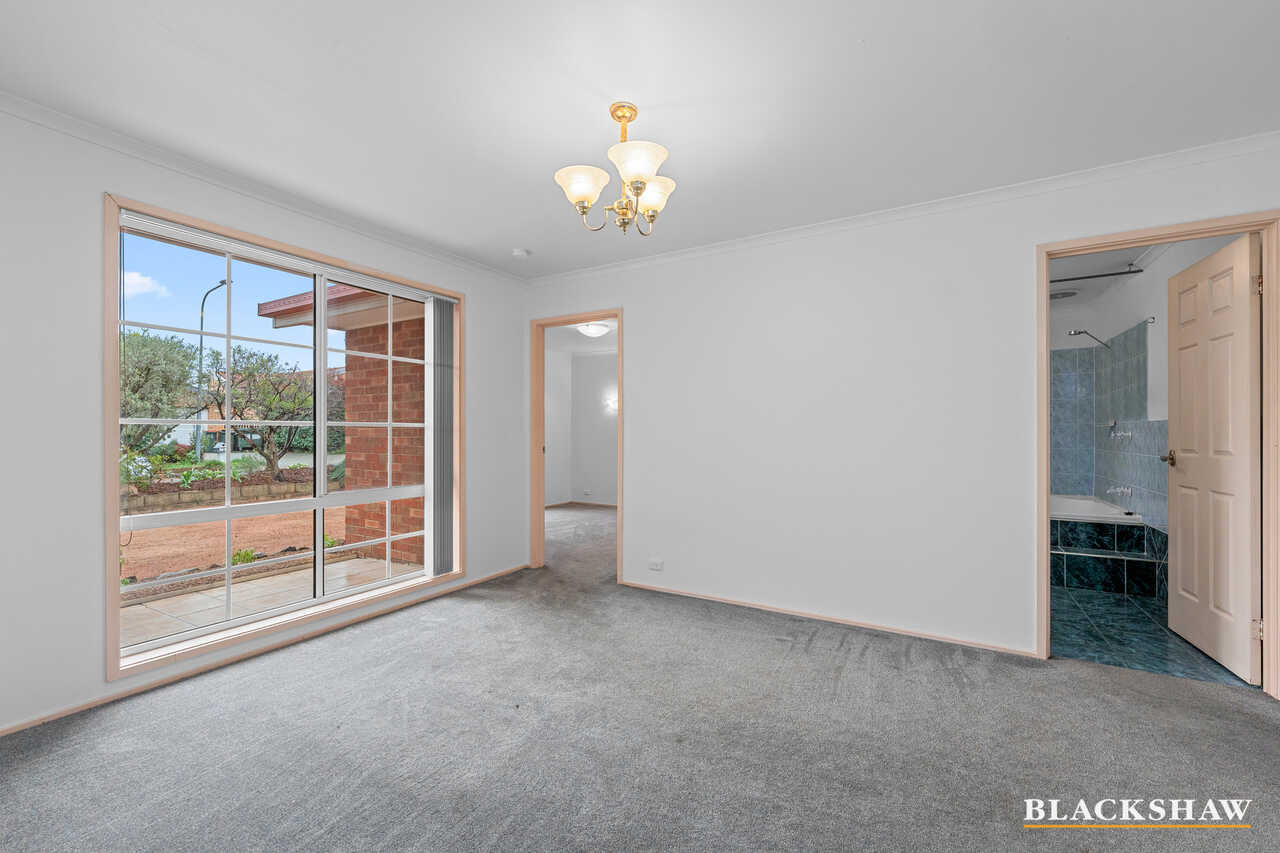 9 Whitford Place Conder
