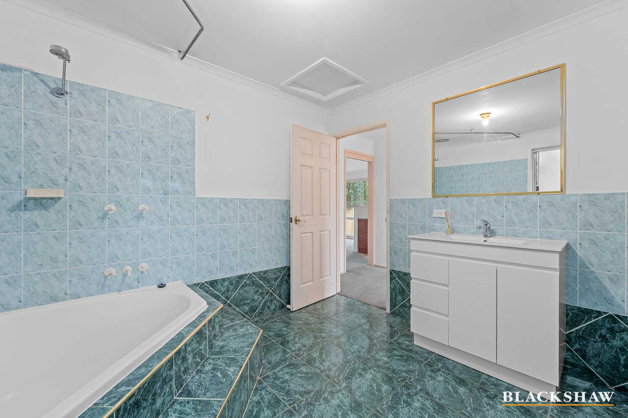 9 Whitford Place Conder