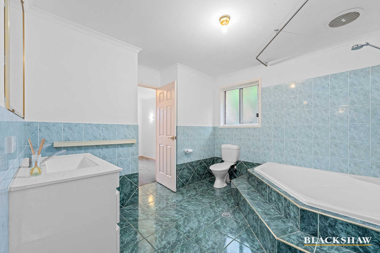 9 Whitford Place Conder
