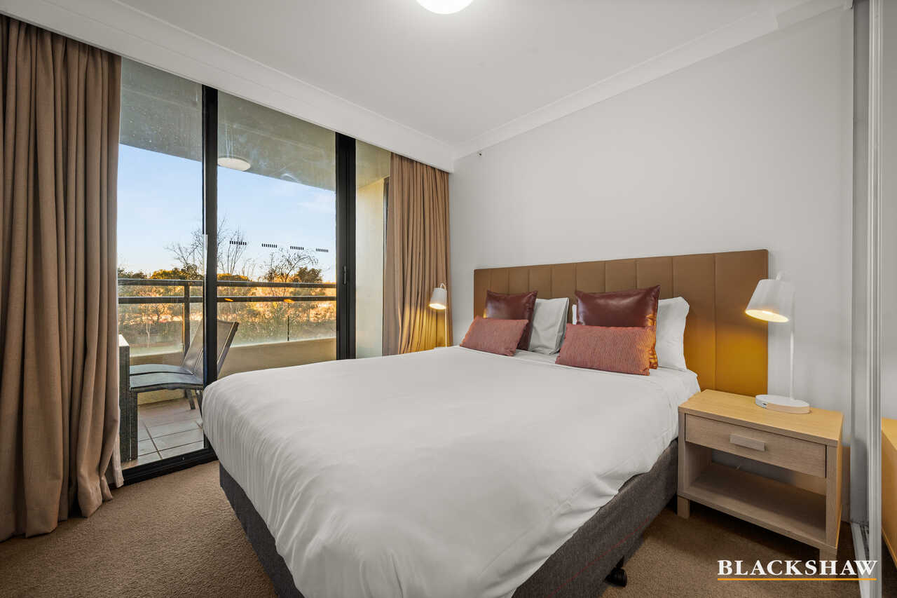 207/2 Marcus Clarke Street City
