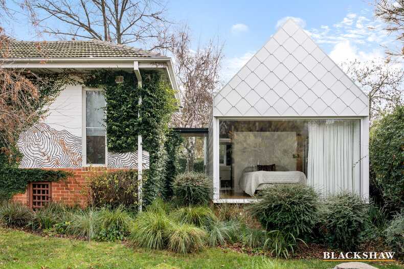 52 Empire Circuit Forrest