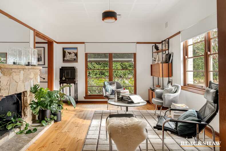 52 Empire Circuit Forrest