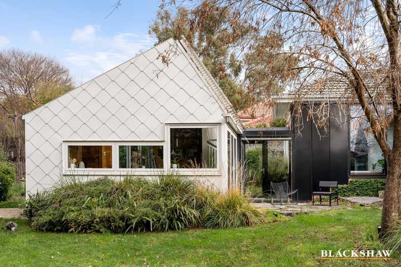 52 Empire Circuit Forrest