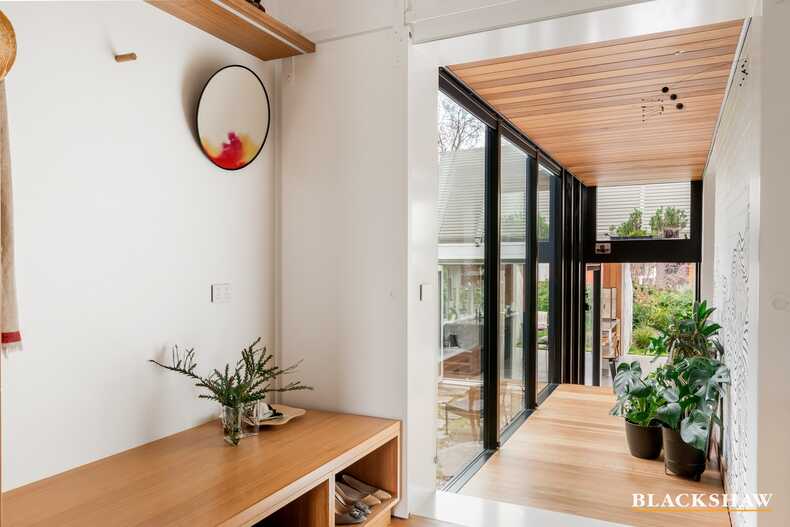 52 Empire Circuit Forrest