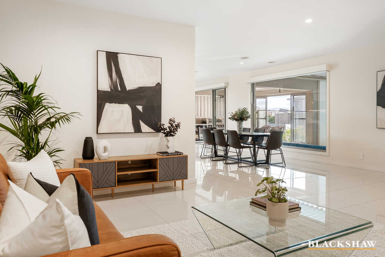 62 Wanderlight Avenue Lawson
