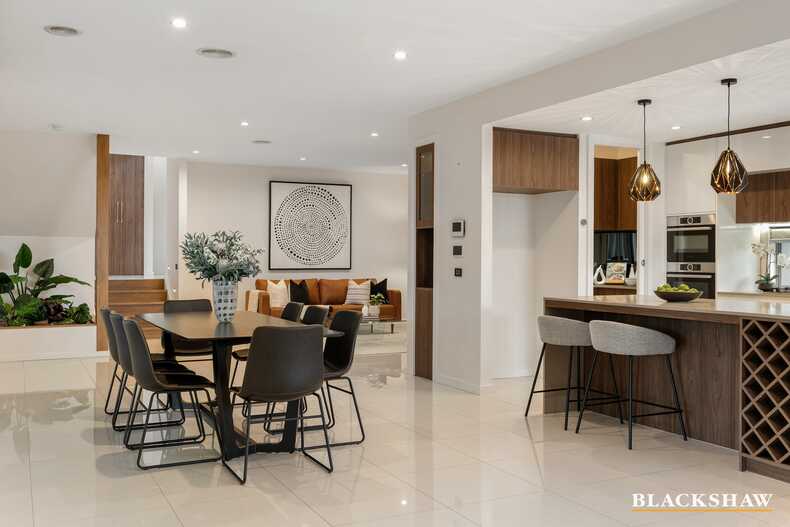 62 Wanderlight Avenue Lawson 62 Wanderlight Avenue Lawson