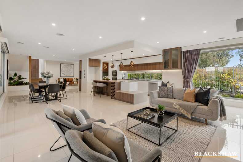 62 Wanderlight Avenue Lawson 62 Wanderlight Avenue Lawson