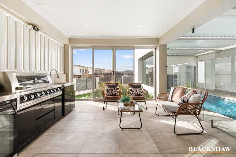 62 Wanderlight Avenue Lawson 62 Wanderlight Avenue Lawson