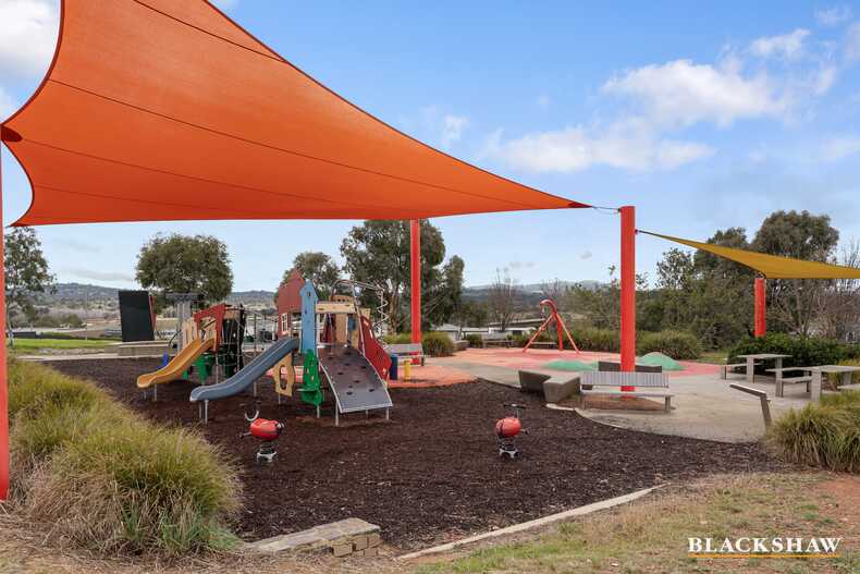 62 Wanderlight Avenue Lawson 62 Wanderlight Avenue Lawson
