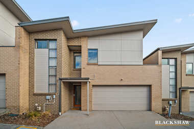 6/19-21 Henderson Road Queanbeyan