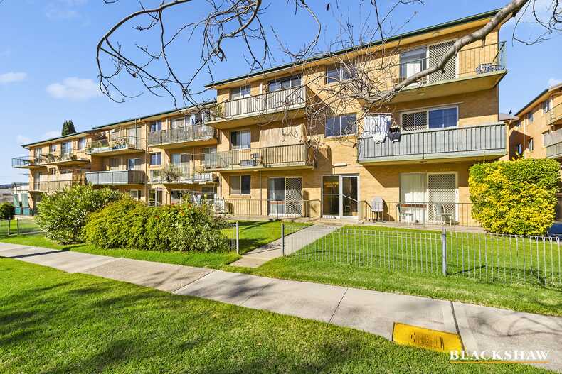 2/85 Derrima Road Queanbeyan 2/85 Derrima Road Queanbeyan