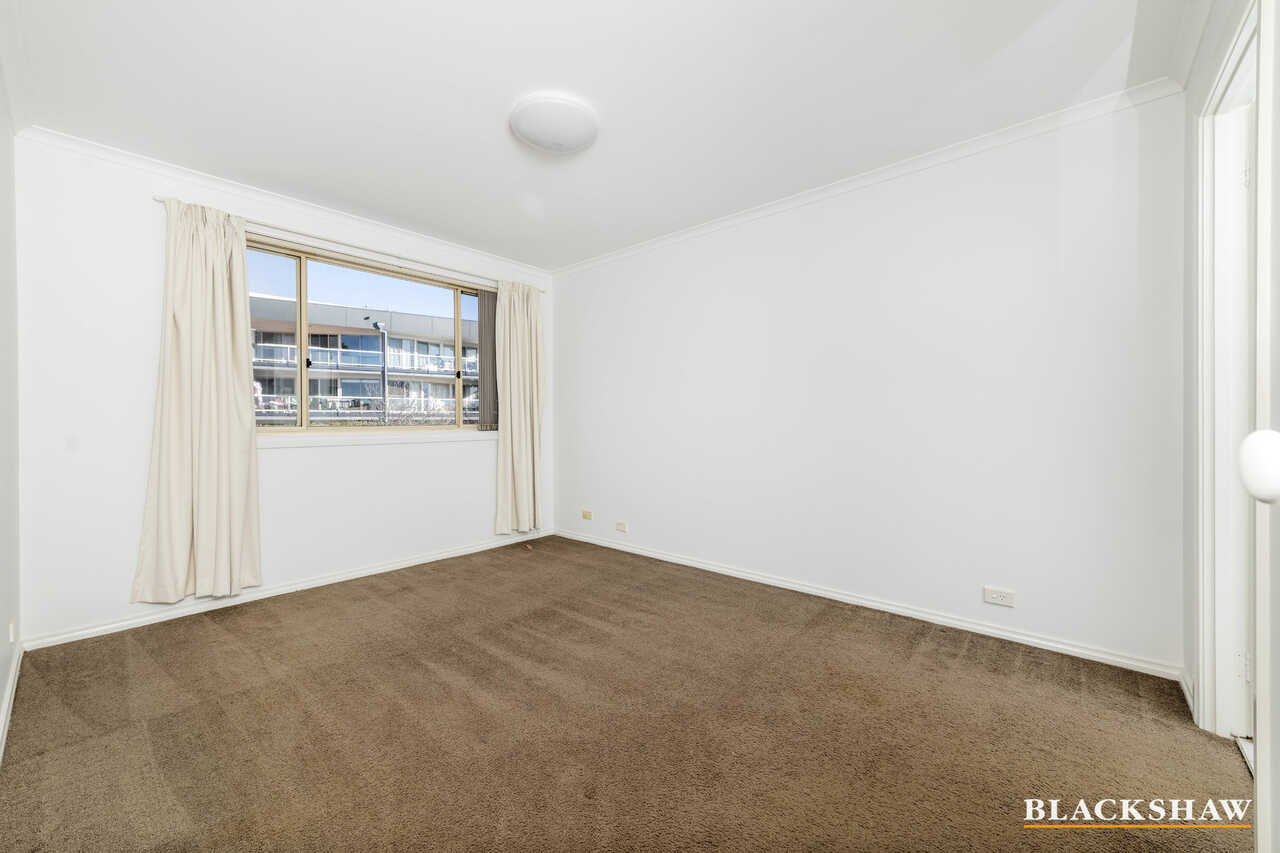 18/51 Leahy Close Narrabundah